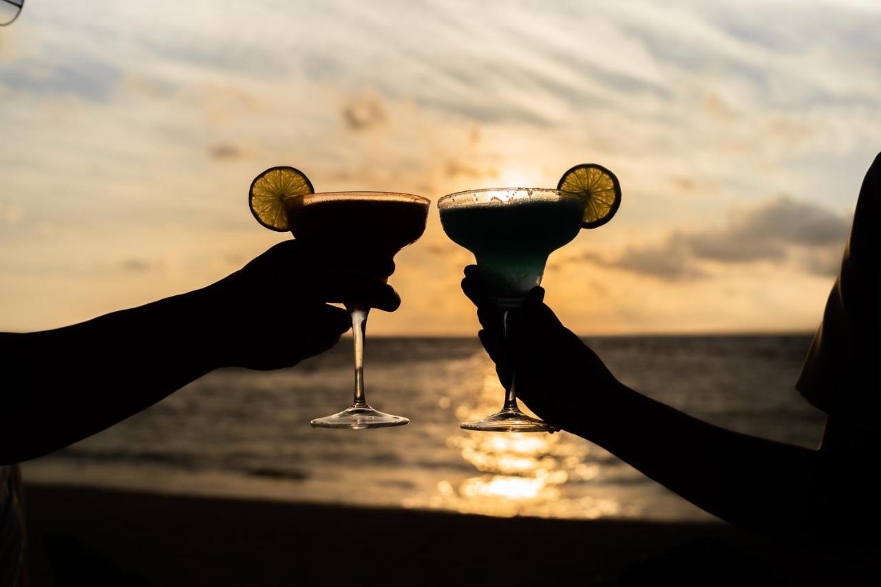 Margaritaville Island Reserve Riviera Cancun - A Karisma All-Inclusive Experience For All (Adults Only) Пуэрто-Морелос Экстерьер фото